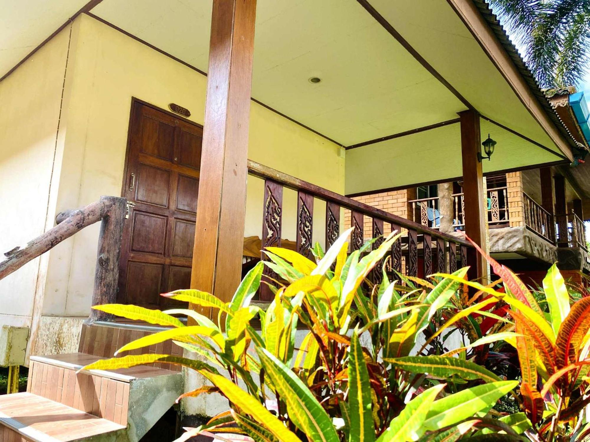 Hotel Khao Sok Nung House Khao Sok National Park Exterior foto